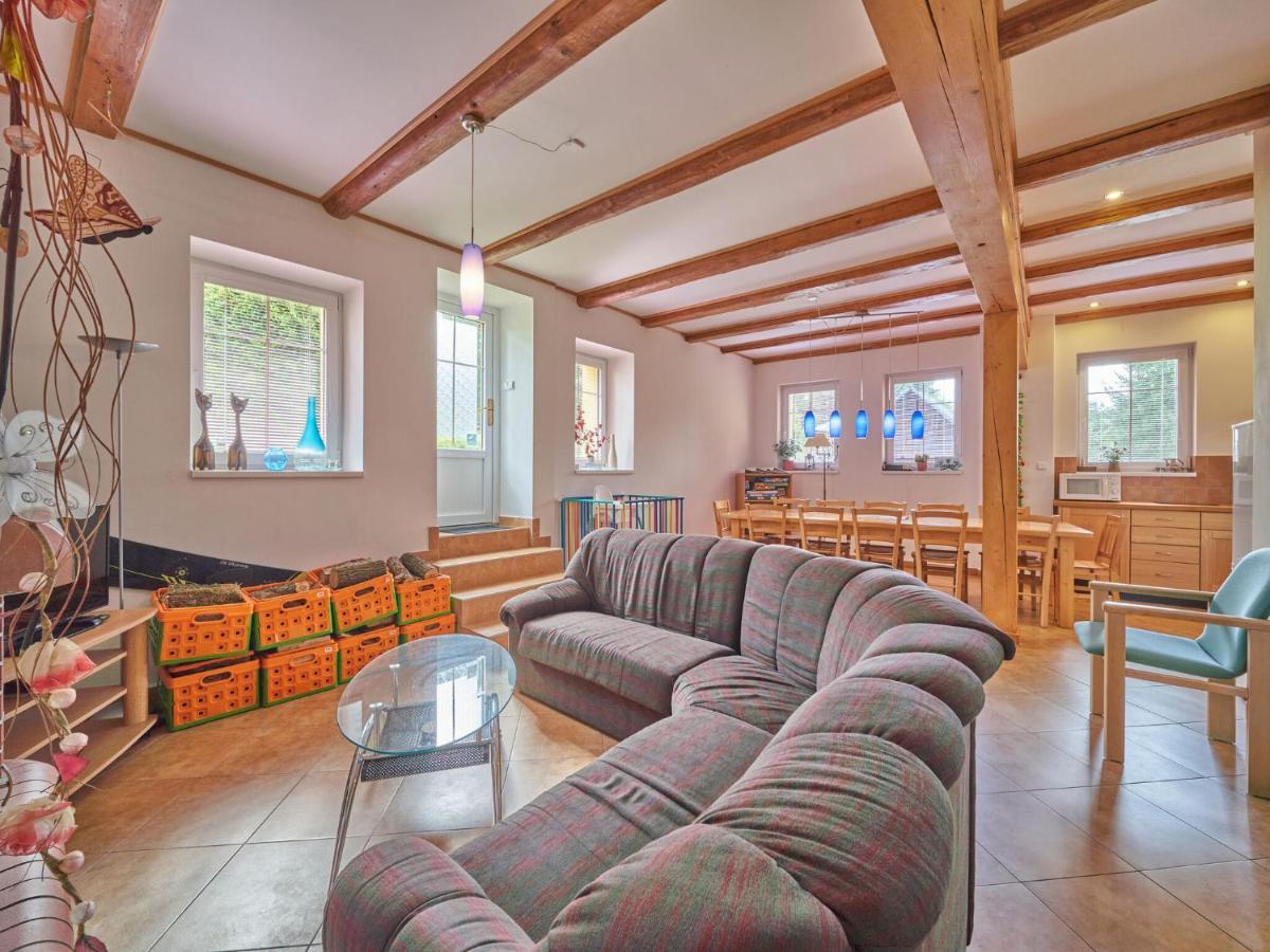 Holiday Home In Lampertice With Swimming Pool Zewnętrze zdjęcie