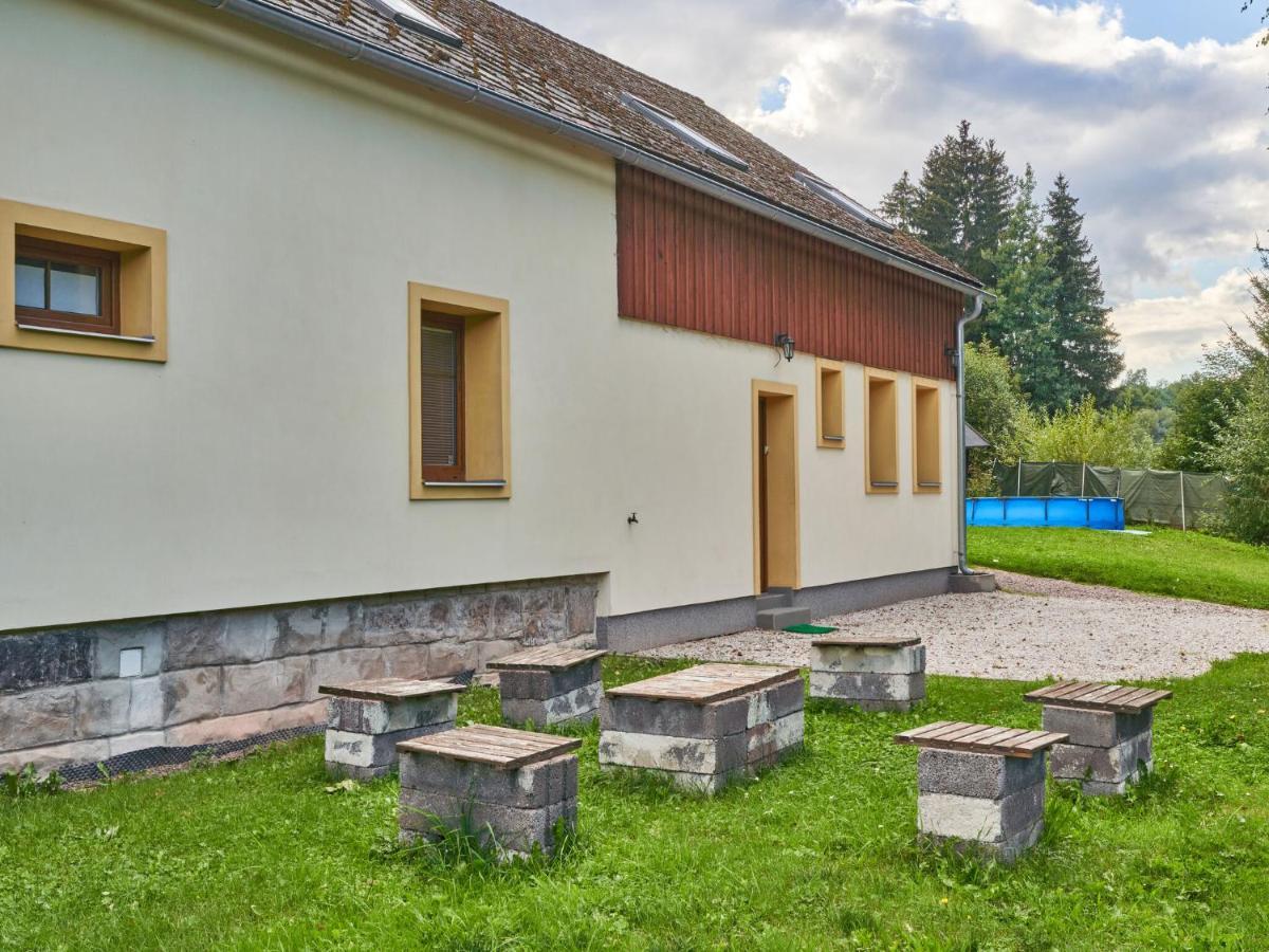 Holiday Home In Lampertice With Swimming Pool Zewnętrze zdjęcie