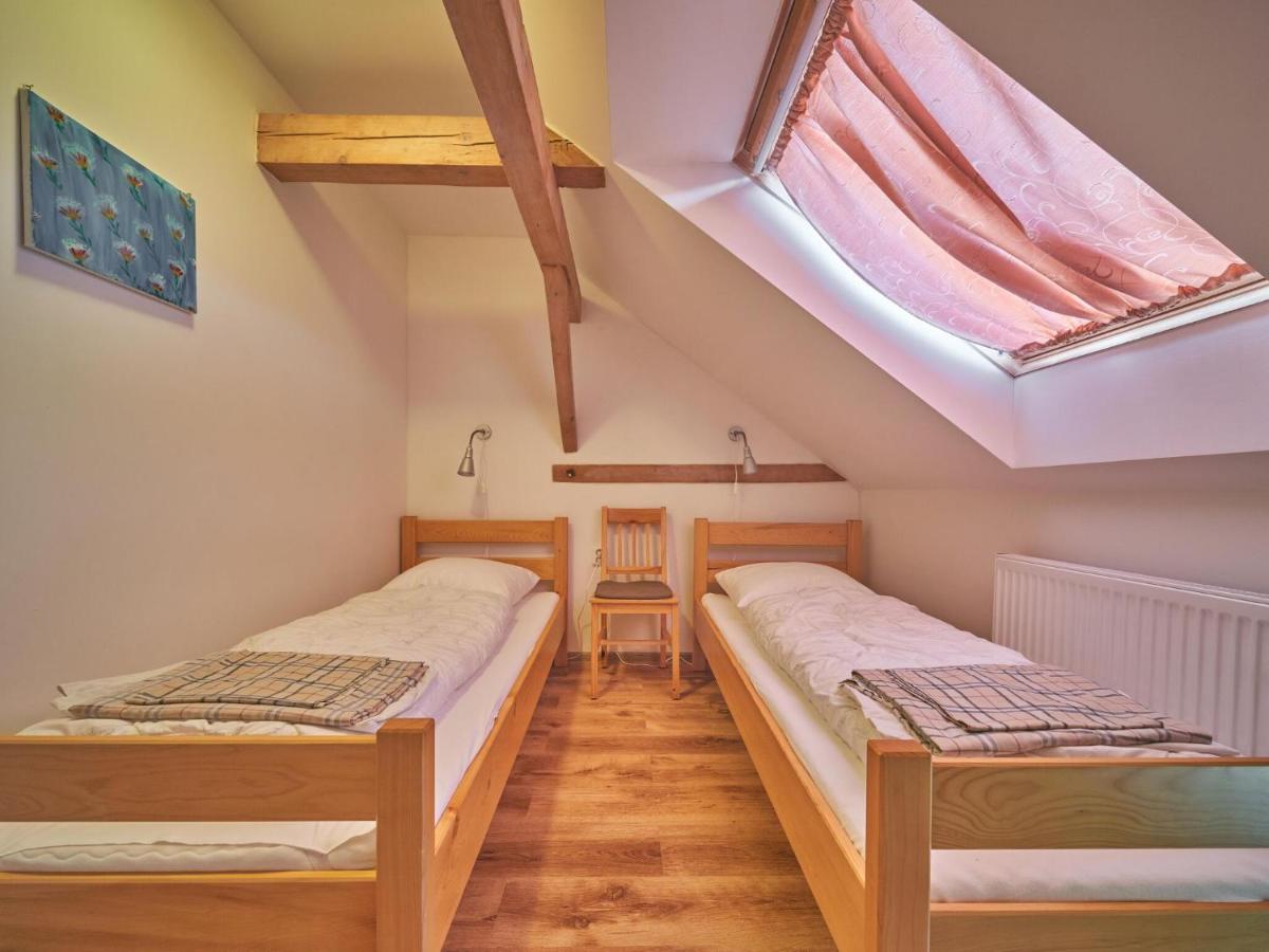 Holiday Home In Lampertice With Swimming Pool Zewnętrze zdjęcie