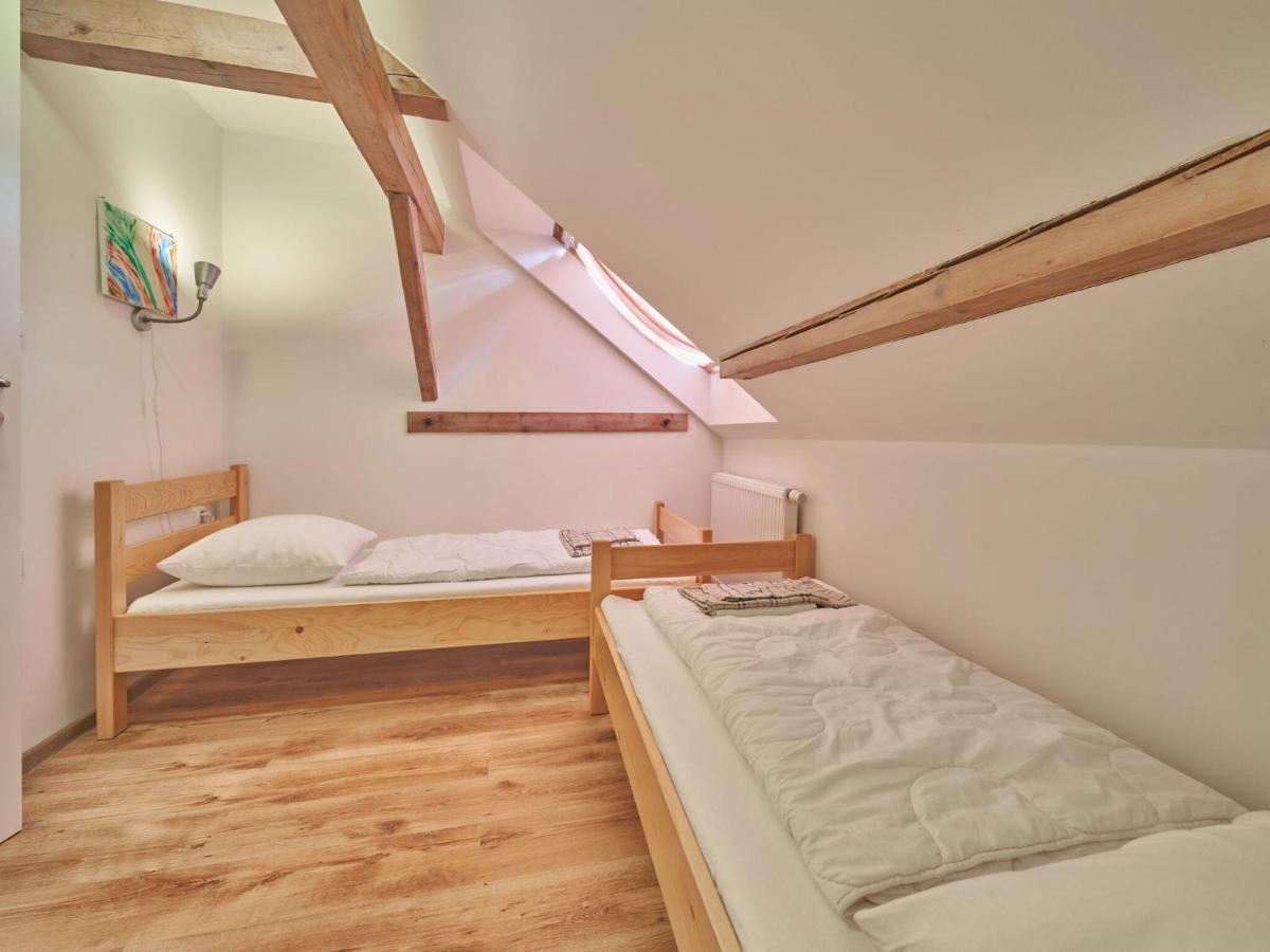 Holiday Home In Lampertice With Swimming Pool Zewnętrze zdjęcie